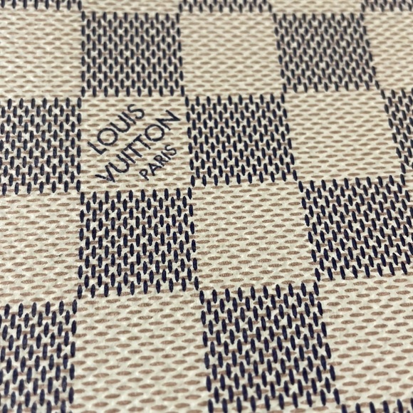 Louis Vuitton Damier Azur Neverfull MM Pochette - Picture 10 of 12